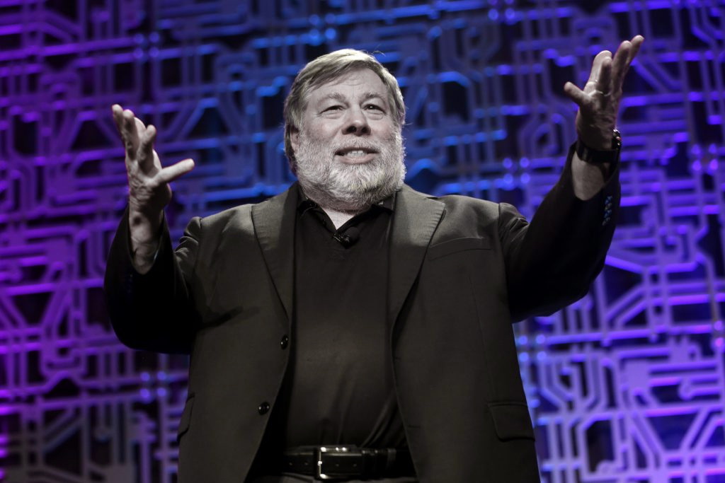 Steve Wozniak sues YouTube