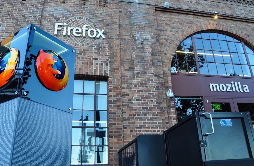 Mozilla downsizing security professionals