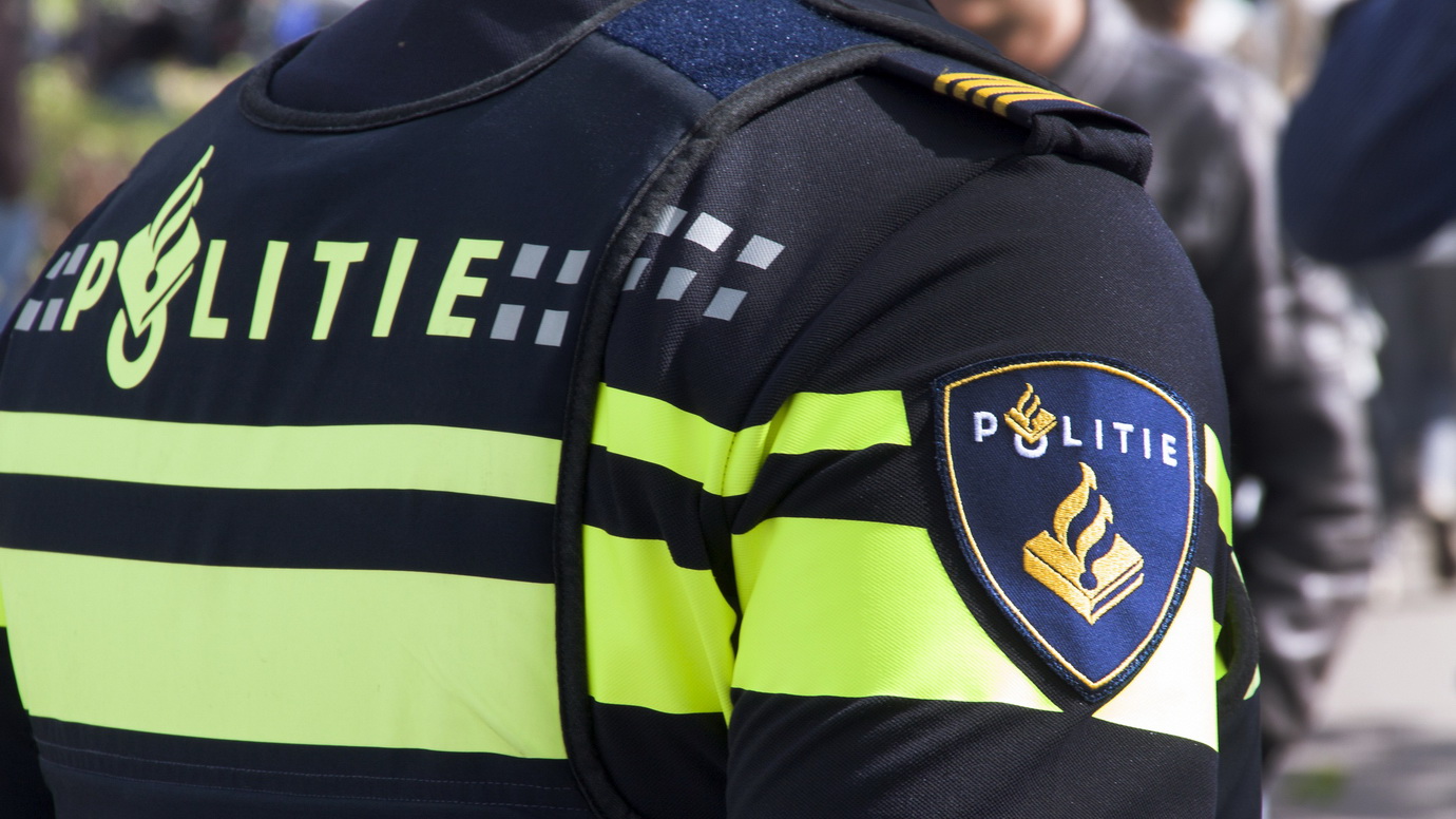 Netherlands police posted warnings