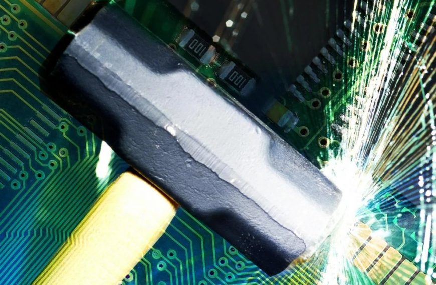 Rowhammer attack on DDR4 memory