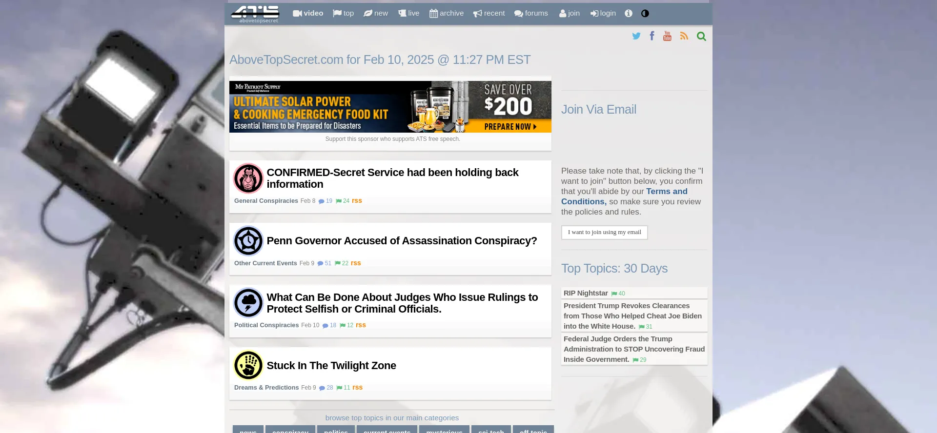 Website screenshot of Abovetopsecret.com