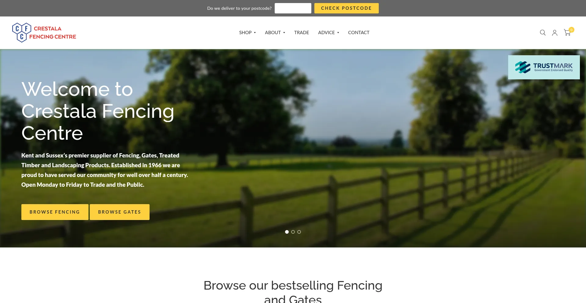 Website screenshot of Crestalafencing.co.uk