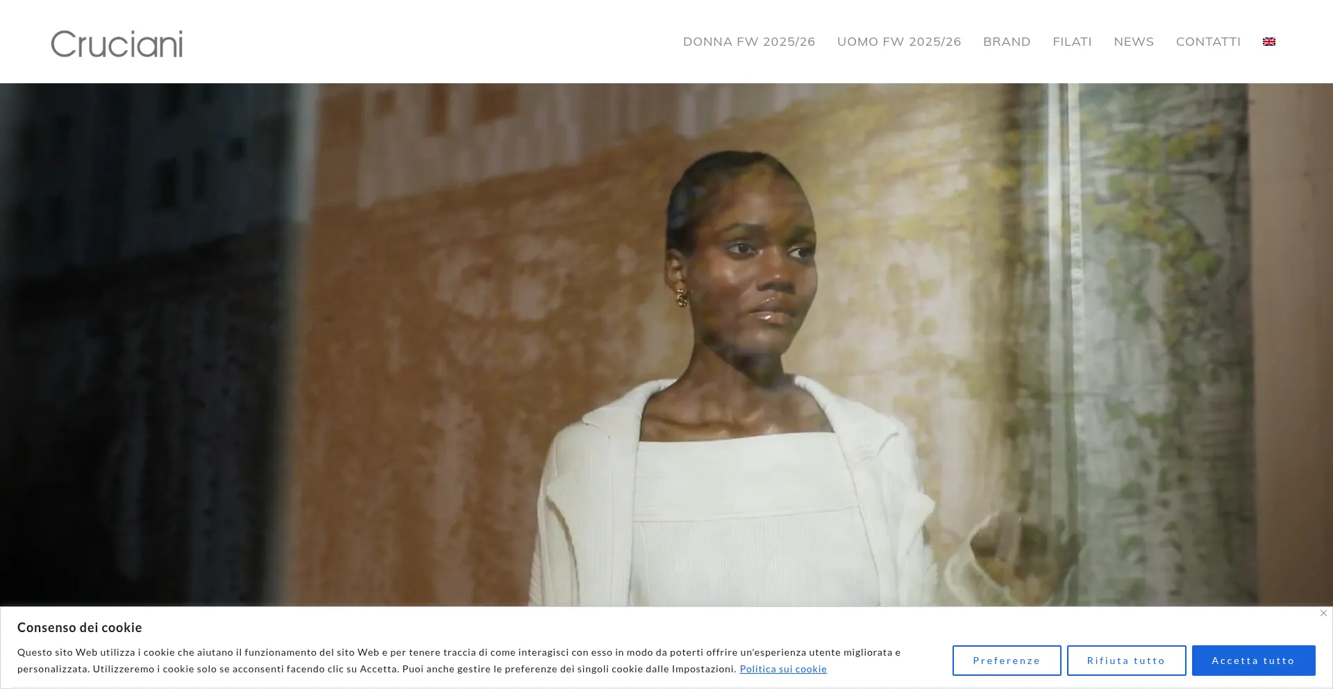 Crucianicashmere.com Screenshot