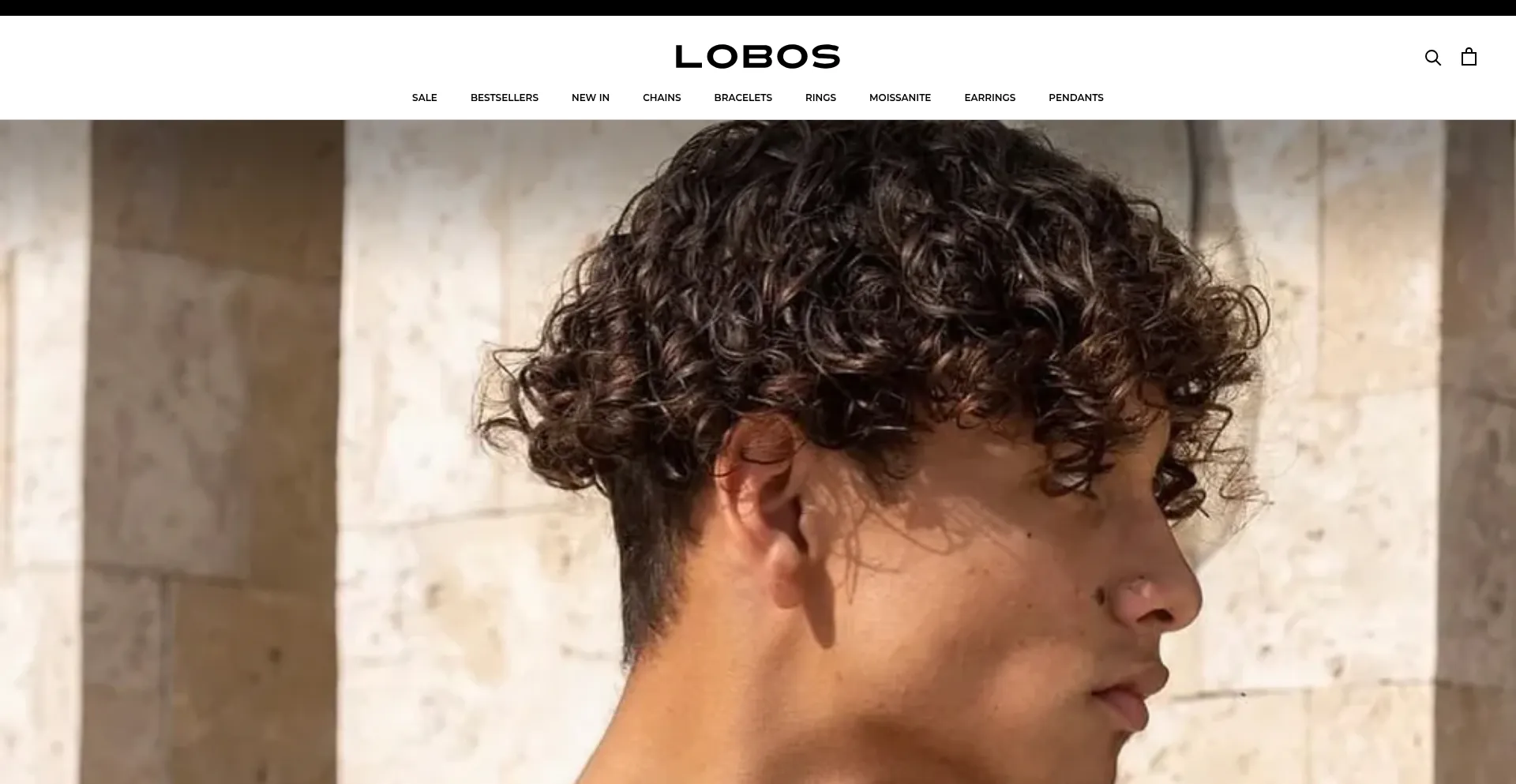 Website screenshot of Lobosjewelry.com