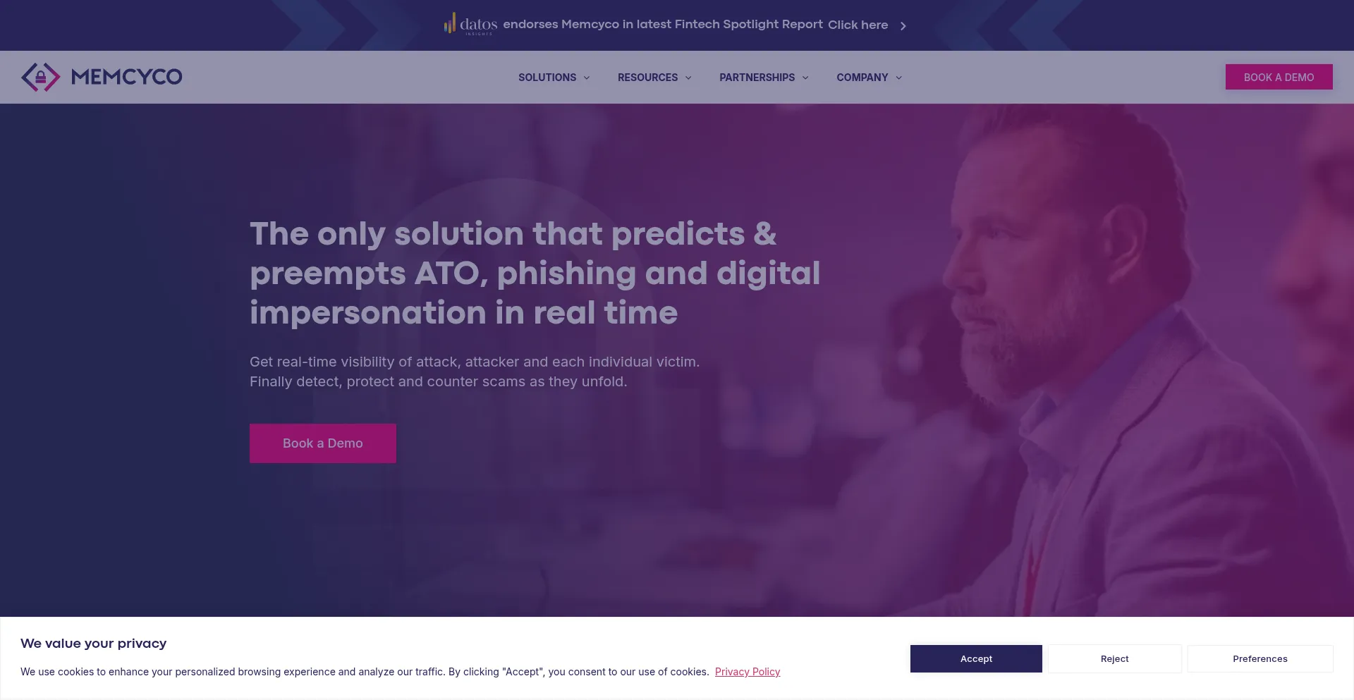 Website screenshot of Memcyco.com