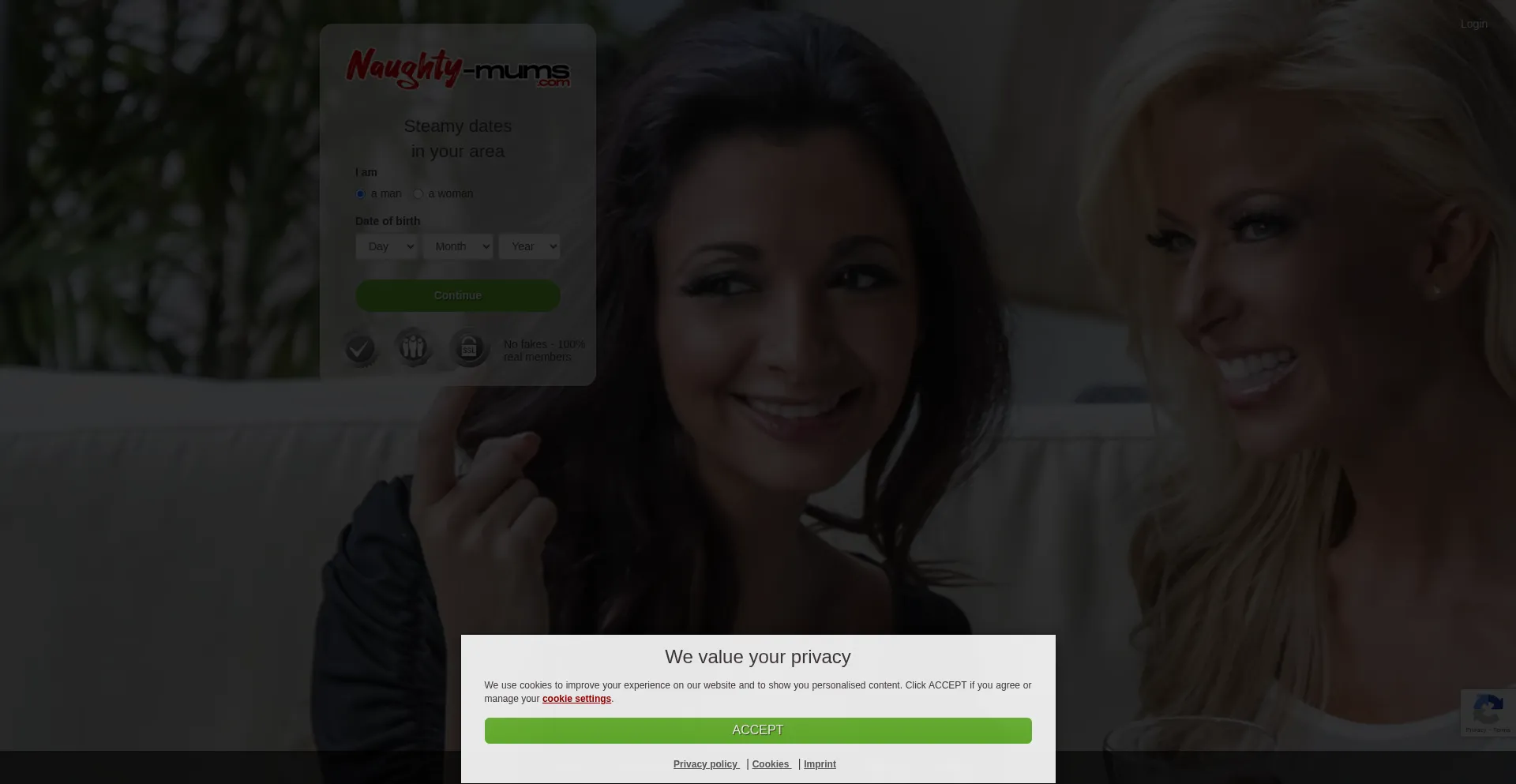 Website screenshot of Naughty-mums.com