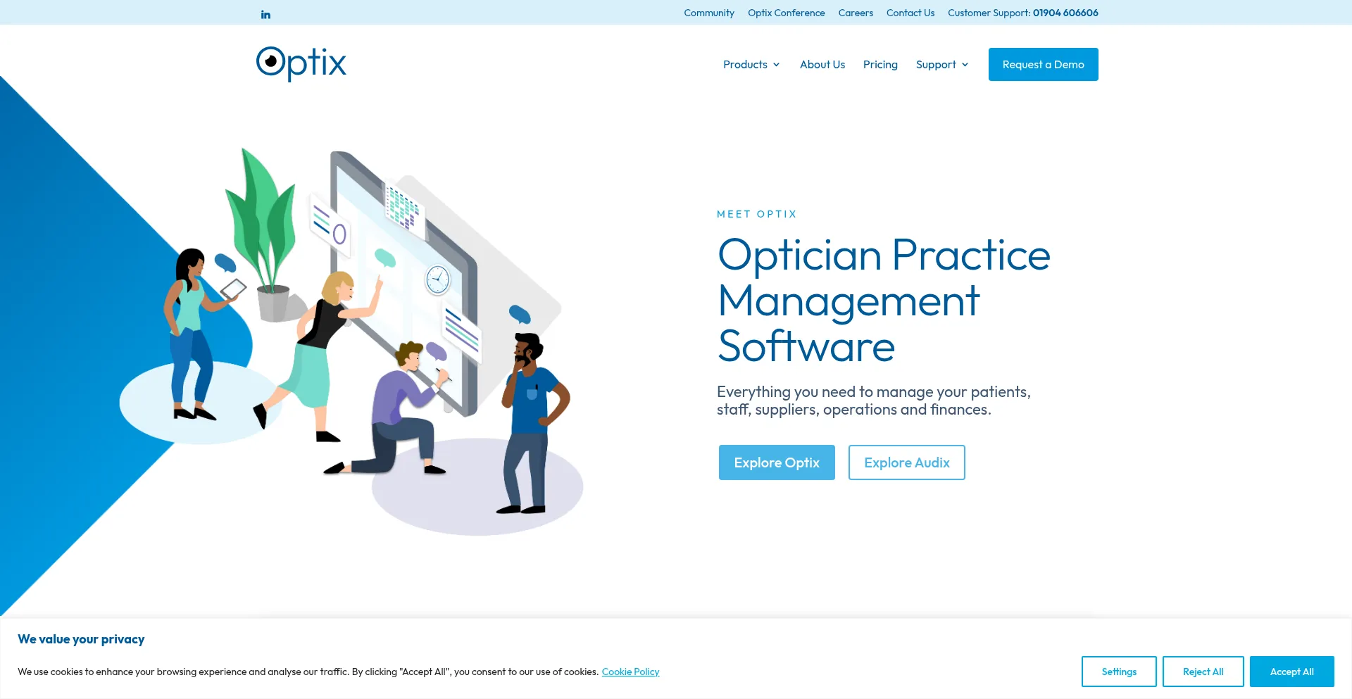 Website screenshot of Optix.uk