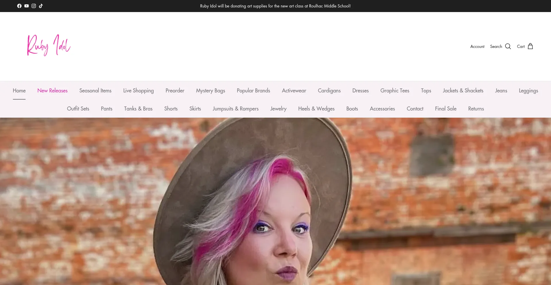 Website screenshot of Rubyidol.com