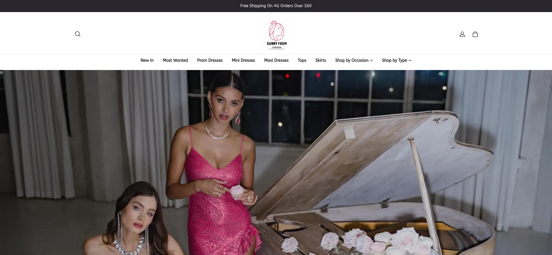 Website screenshot of Sunnyprom.com